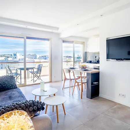 One Bdrm Flat A/c-congress/beaches By Olidesi Apartment *